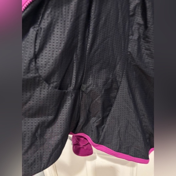 LULULEMON Find Your Bliss Reversible Jacket - Picture 6 of 7